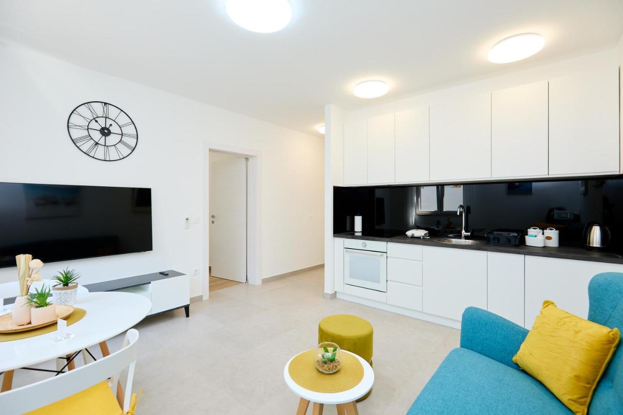Green Lantern Apartments Okuklje Exteriör bild